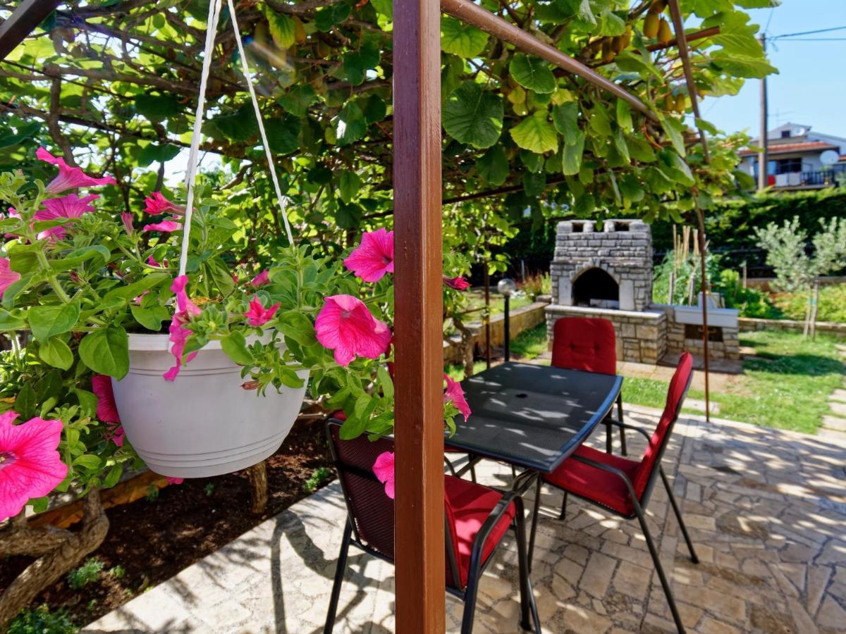 Apartments Marta By Rent Istria Novigrad Istria Exteriér fotografie